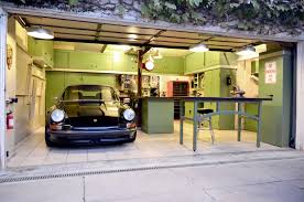 Garage i esklistuna